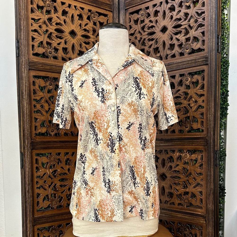 Stylish Casual Button Down Shirt in Earth Tones